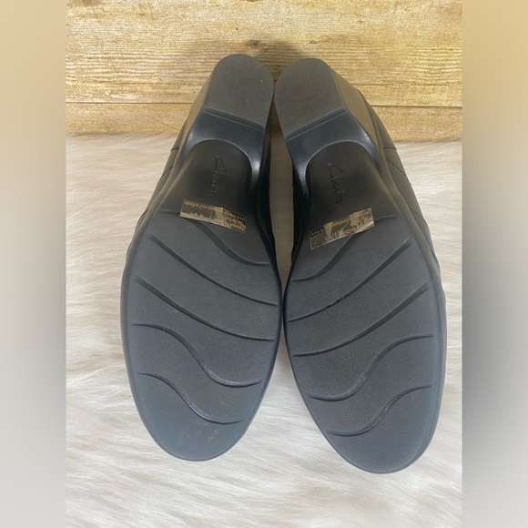 Clarks Rosalyn Adele 8.5 W Shoe Black Leather Slip On Loafer - Picture 9 of 12